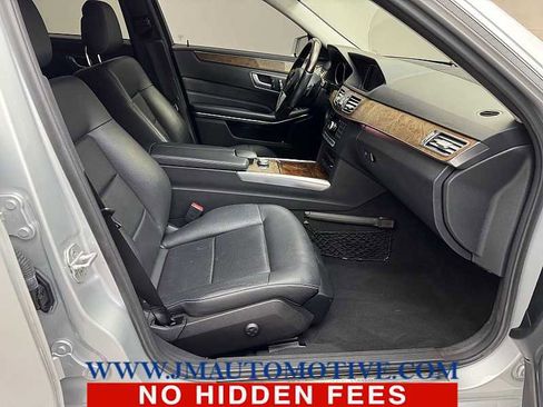 Used 2014 Mercedes-Benz E 350 4MATIC Sedan image 20