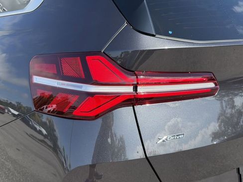 Certified 2025 BMW X3 xDrive30i w/ Premium Package image 8