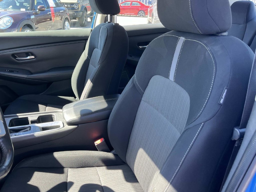 Used 2022 Nissan Sentra SV FWD image 30