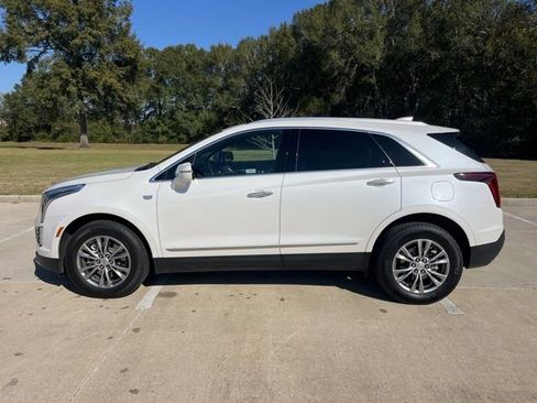 Certified 2023 Cadillac XT5 Premium Luxury w/ LPO, Floor Liner Package image 2