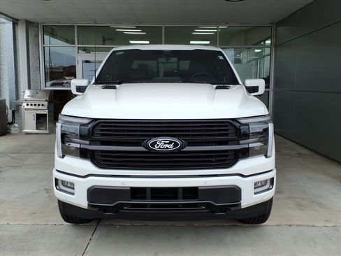 New 2025 Ford F150 Platinum w/ FX4 Off-Road Package image 24