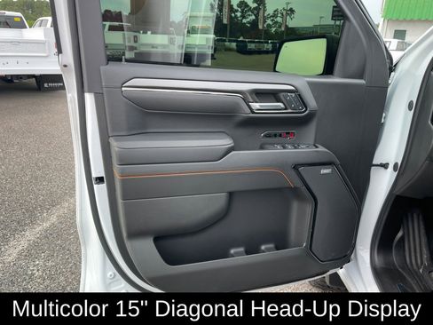 Used 2024 GMC Sierra 1500 AT4 w/ Technology Package image 11