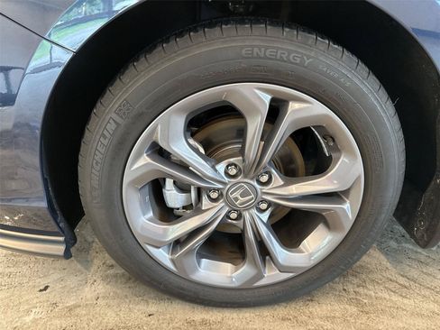 Used 2024 Honda Accord EX image 19