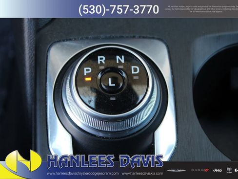 Used 2025 Ford Escape ST-Line AWD/4WD image 21
