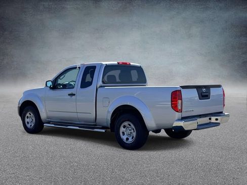 Used 2016 Nissan Frontier S w/ S Preferred Package RWD image 4