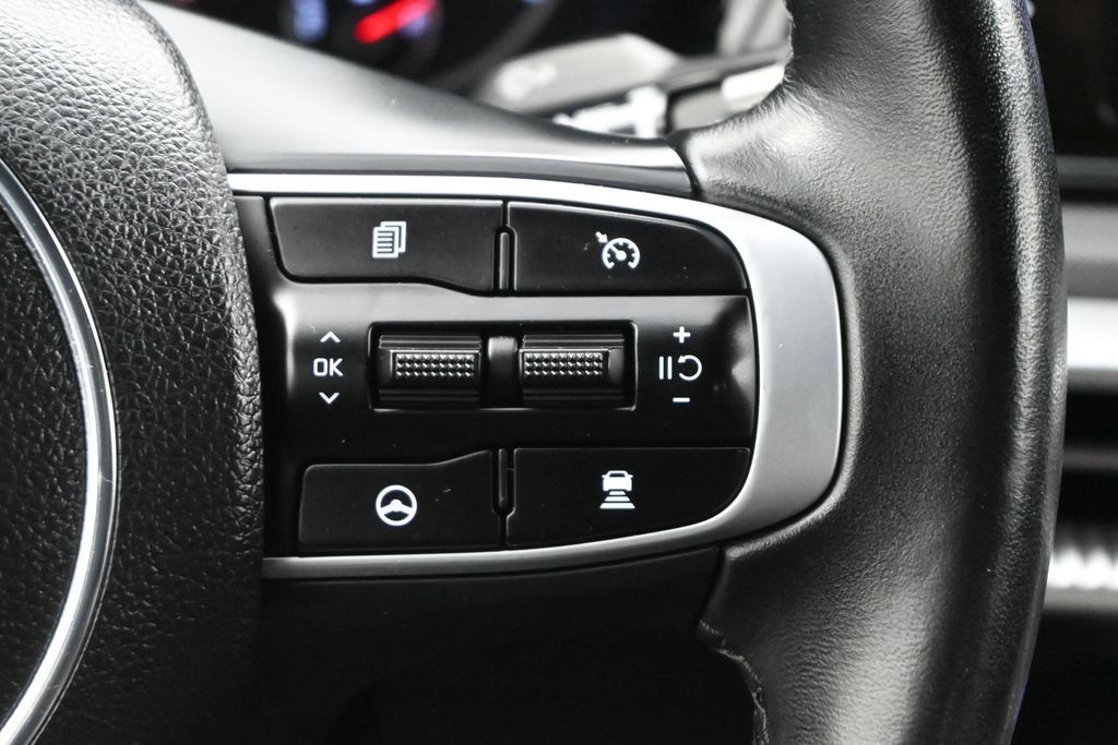 Used 2024 Kia K5 GT-Line AWD/4WD image 8