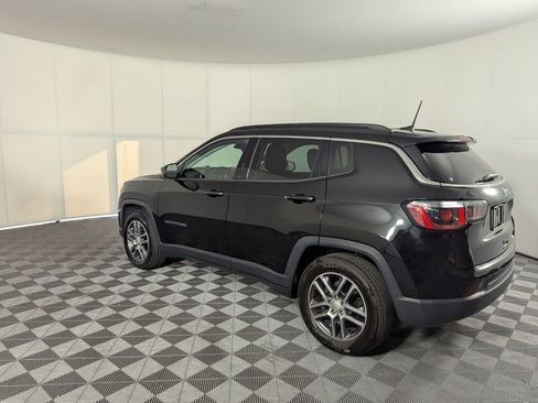 Certified 2020 Jeep Compass Latitude image 7