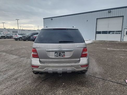 Used 2009 Mercedes-Benz ML 63 AMG 4MATIC image 7