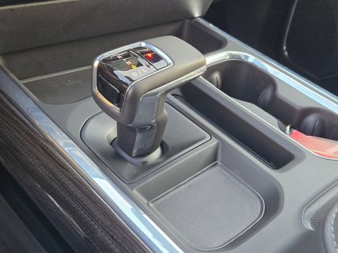 Certified 2024 Chevrolet Silverado 1500 LT Trail Boss w/ LT Trail Boss Premium Package image 28