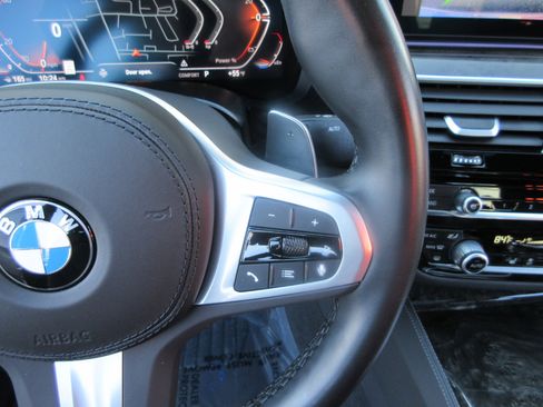 Used 2023 BMW 540i w/ M Sport Package image 54