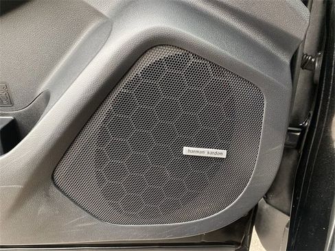 Used 2020 Subaru Ascent Touring image 33