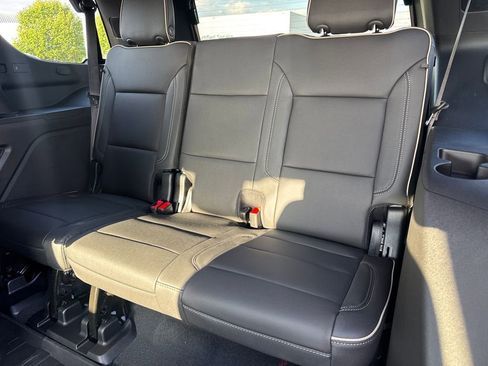 New 2026 Chevrolet Tahoe Premier AWD/4WD image 13