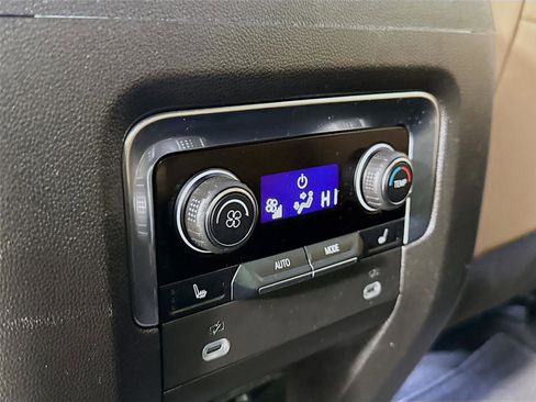 Used 2023 Chevrolet Tahoe Premier image 27