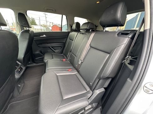 Used 2019 Volkswagen Atlas SE image 17