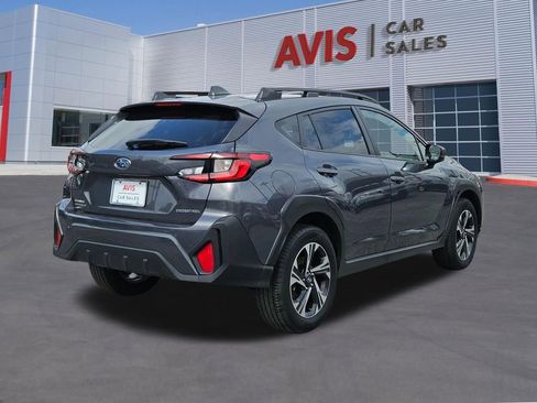 Used 2025 Subaru Crosstrek 2.0i Premium AWD/4WD image 6