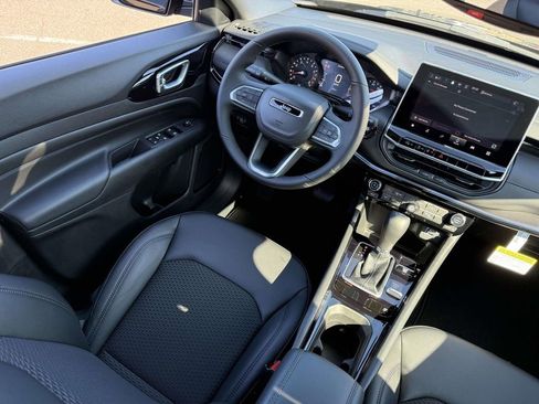 New 2026 Jeep Compass Latitude AWD/4WD image 26