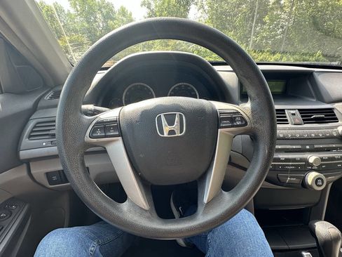 Used 2009 Honda Accord LX image 18