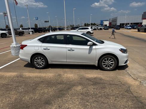 Used 2018 Nissan Sentra SV w/ All Weather Package FWD image 12