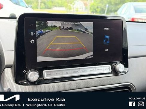 Used 2023 Hyundai Kona SEL FWD image 18