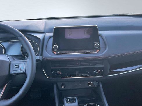 New 2026 Nissan Rogue SV AWD/4WD image 7