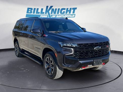 Used 2024 Chevrolet Suburban Z71 w/ Luxury Package image 7