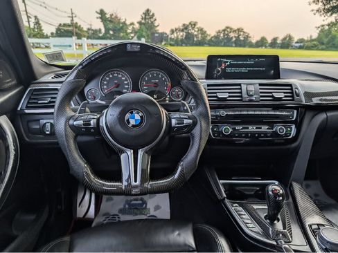 Used 2016 BMW M3 RWD image 30