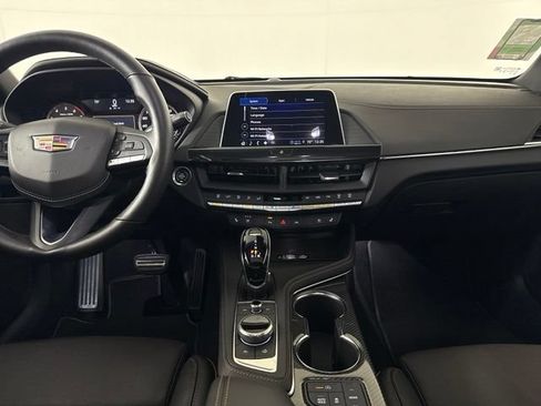 Used 2026 Cadillac CT4 V RWD image 36