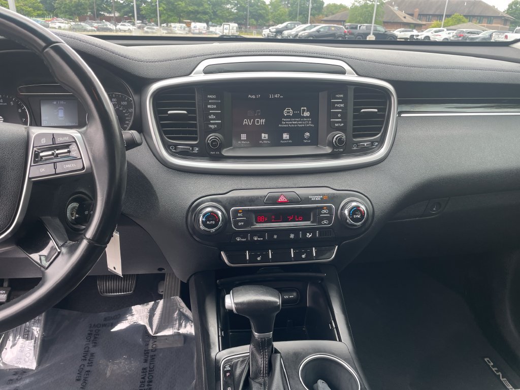 Used 2020 Kia Sorento LX w/ LX I4 Convenience Package AWD/4WD image 27
