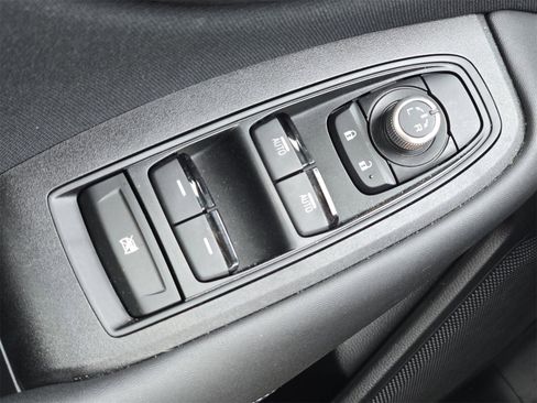 Used 2024 Subaru Outback Premium w/ Popular Package #1 image 17