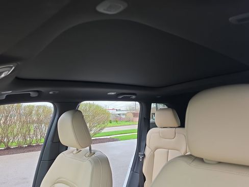 New 2026 Jeep Grand Cherokee Limited AWD/4WD image 30