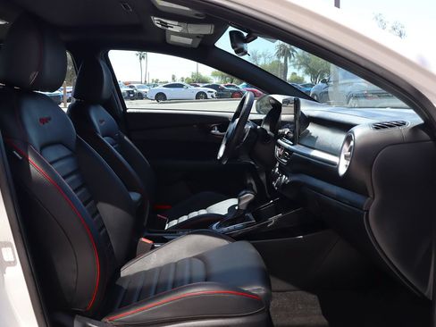 Used 2023 Kia Forte GT FWD image 34