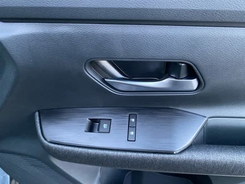 New 2026 Nissan Kicks SV image 26