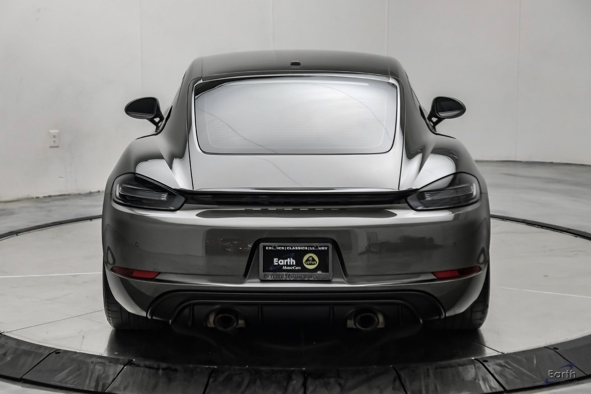 Used 2023 Porsche 718 Cayman GTS RWD image 12
