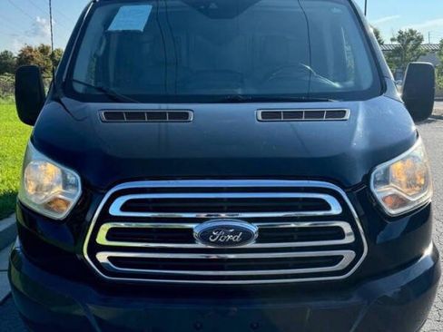Used 2015 Ford Transit 150 130 Low Roof w/ Exterior Upgrade Package RWD image 6