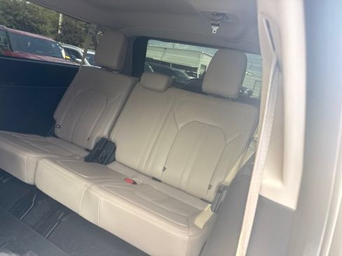 Used 2024 Ford Expedition Max Limited RWD image 17