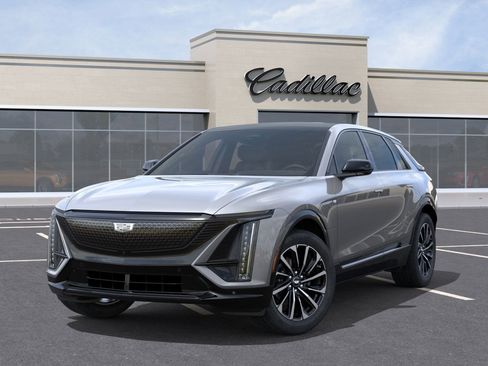 New 2025 Cadillac Lyriq Sport image 6