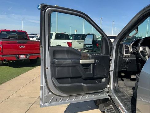 Certified 2020 Ford F450 Lariat w/ Lariat Value Package AWD/4WD image 21