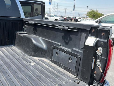 Used 2021 Toyota Tacoma SR RWD image 32