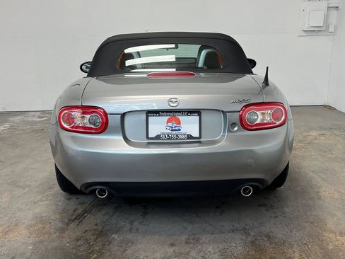 Used 2014 MAZDA MX-5 Miata Sport RWD image 5