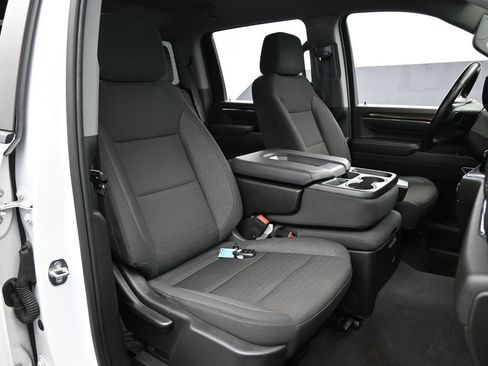 Used 2024 Chevrolet Silverado 2500 LT w/ Convenience Package image 48