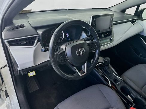 Used 2021 Toyota Corolla SE w/ SE Premium Package image 29