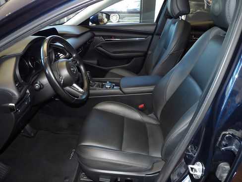 Certified 2023 MAZDA MAZDA3 s FWD image 23