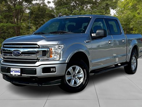 Used 2020 Ford F150 XLT w/ Equipment Group 301A Mid image 3