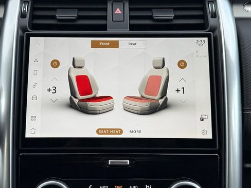 Certified 2025 Land Rover Discovery Dynamic SE image 25