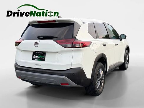 Used 2022 Nissan Rogue S FWD image 5