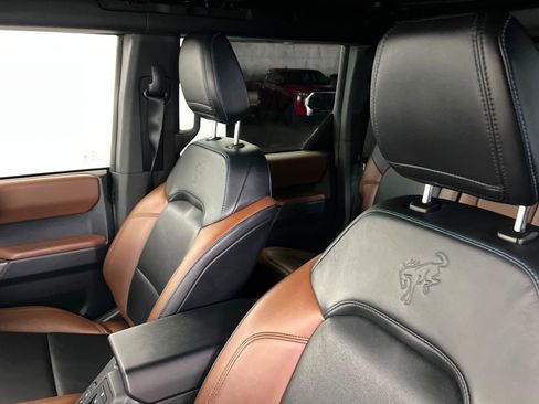 Used 2022 Ford Bronco Outer Banks AWD/4WD image 16