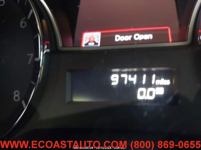 Used 2013 Nissan Altima 2.5 SV FWD image 13