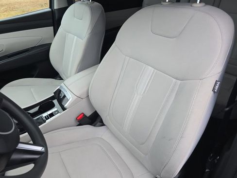 Used 2025 Hyundai Tucson SEL image 16