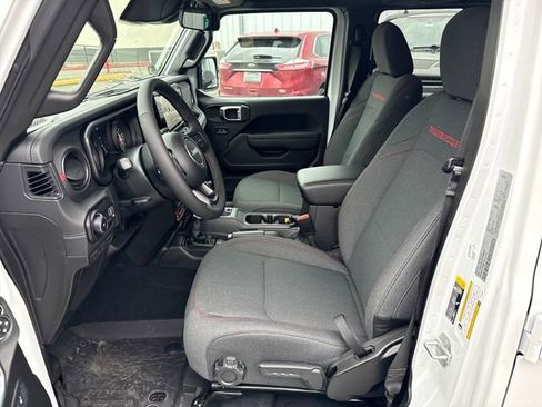 New 2026 Jeep Wrangler Unlimited Rubicon image 28