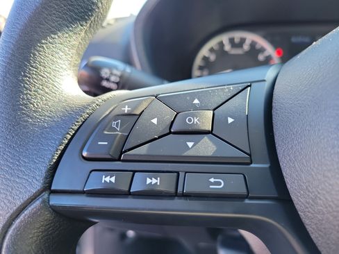 Used 2024 Nissan Sentra S image 23